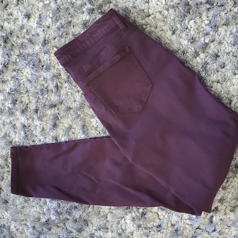 𝅺buffalo Jeans size 6